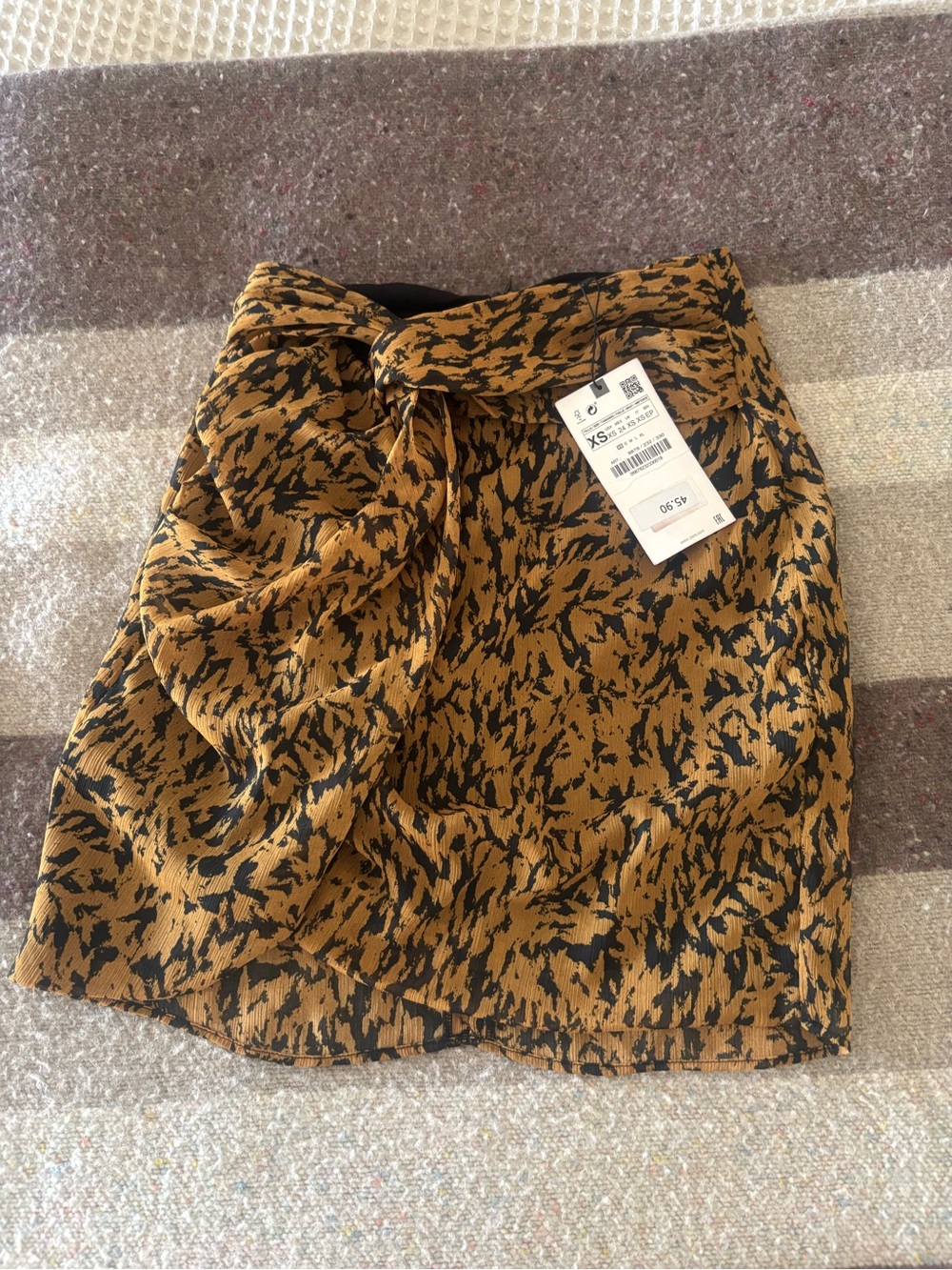 Tie-Front Animal Print Mini Skirt - Mustard/Black